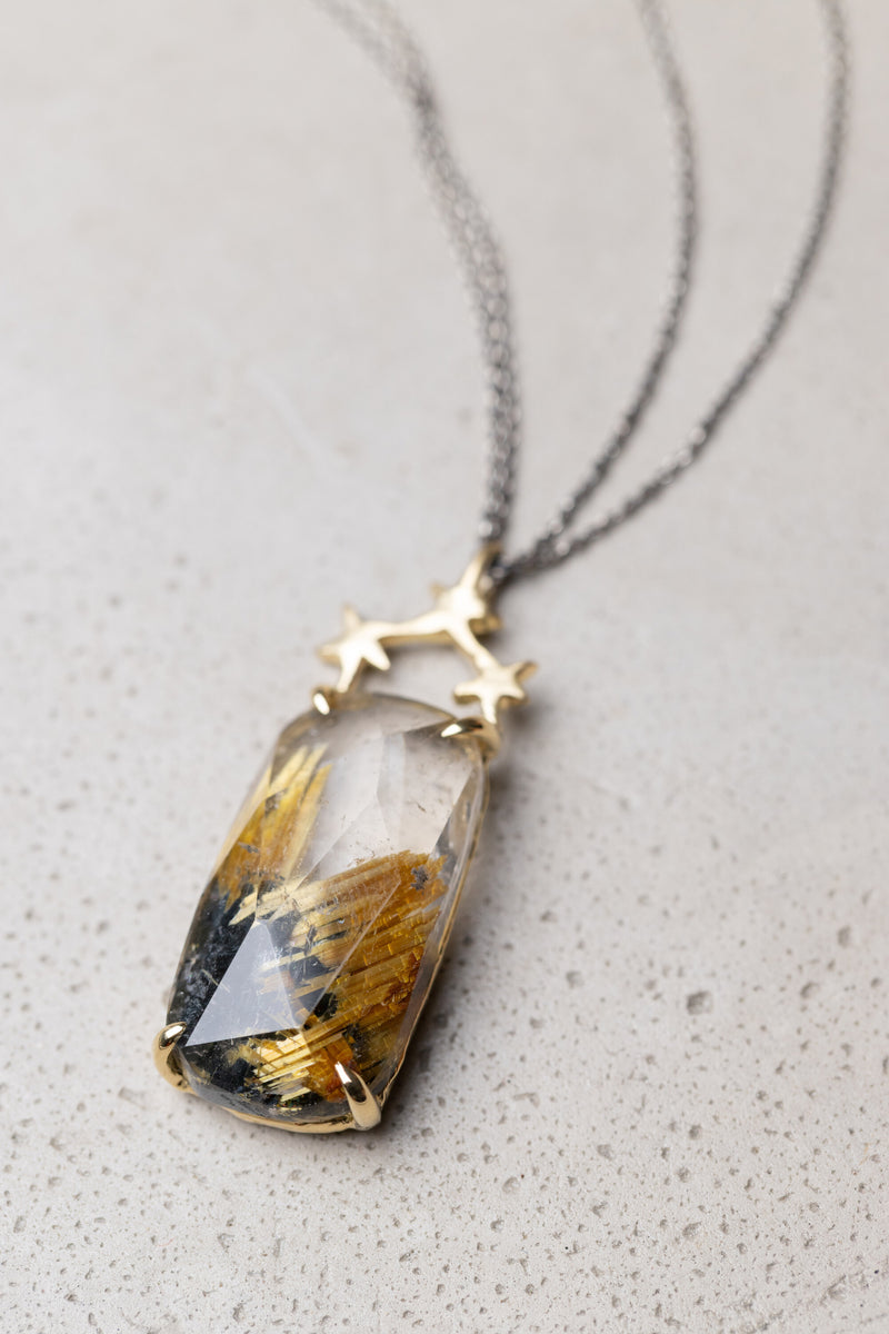 星と金線とヘマタイトのネックレス – ileava jewelry