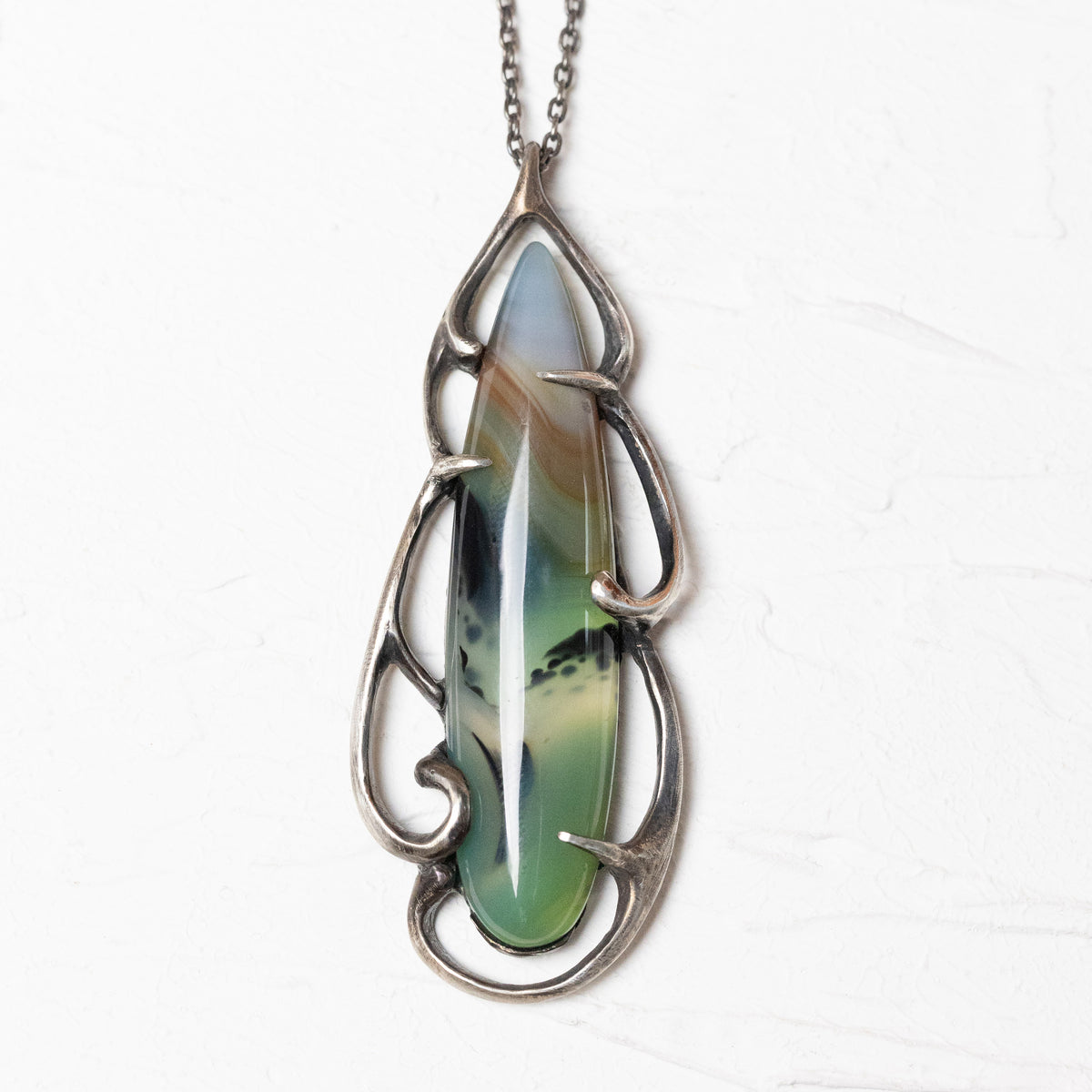 細長いメノウのネックレス – ileava jewelry