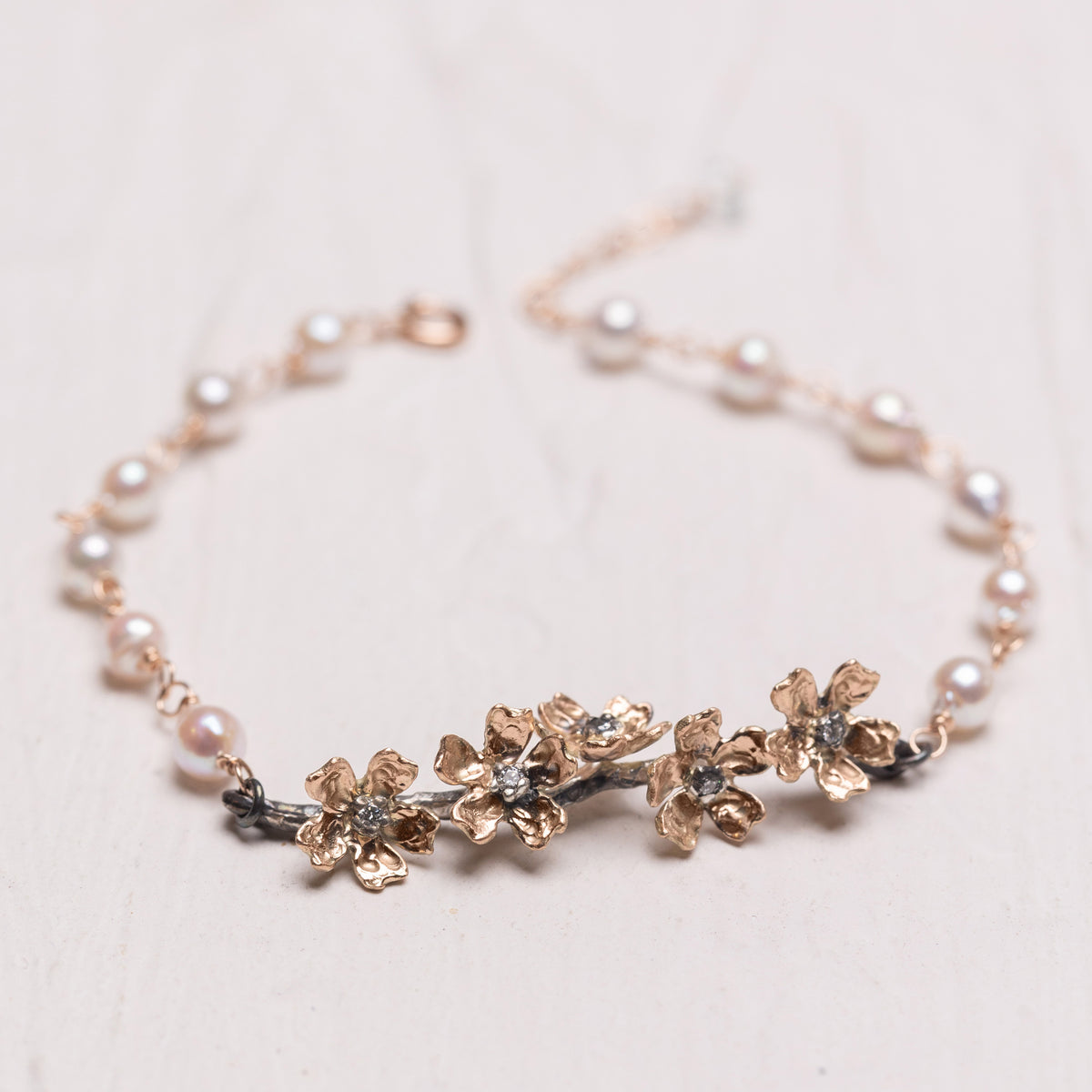 桜とあこや真珠のブレスレット – ileava jewelry 桜とあこや真珠のブレスレット – ileava jewelry