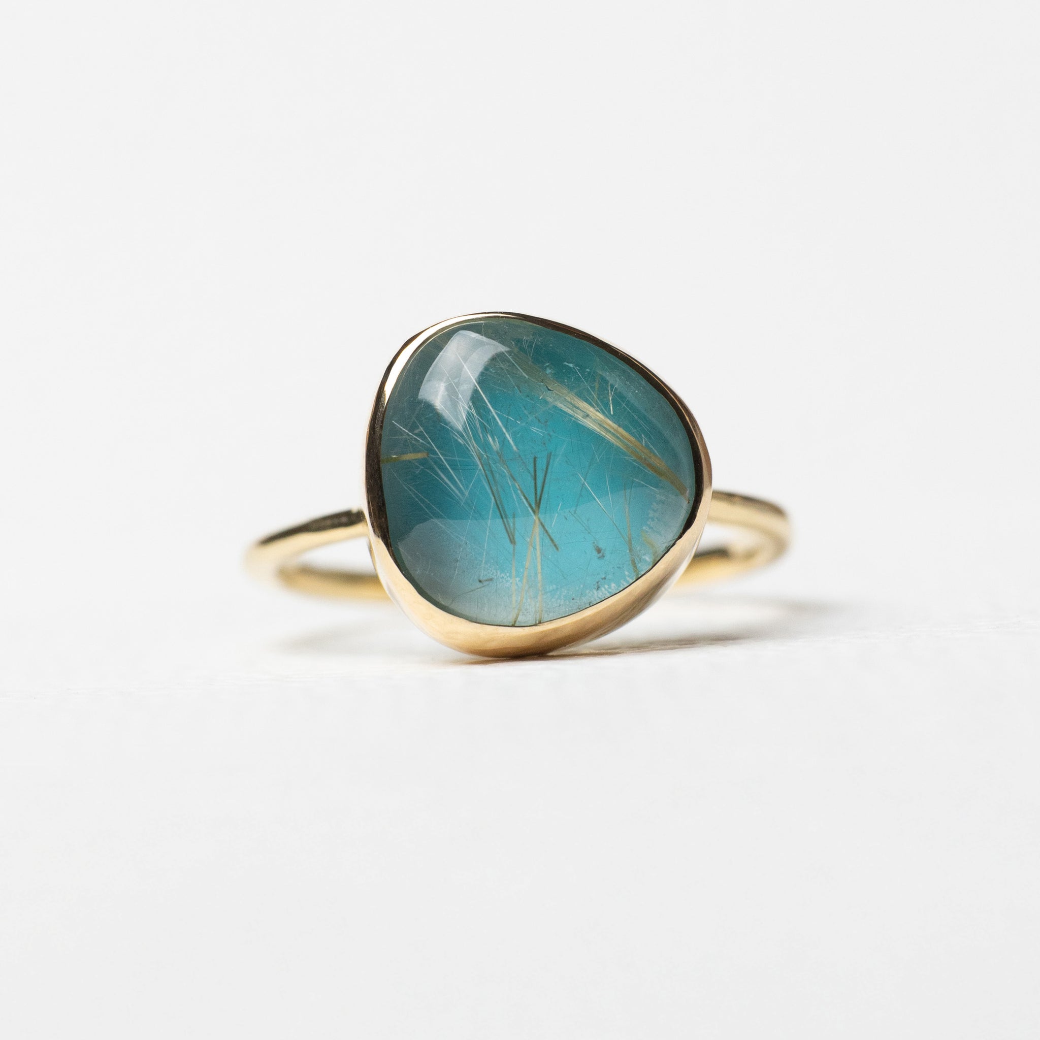 ターコイスとルチルクォーツの貼り合わせリング – ileava jewelry