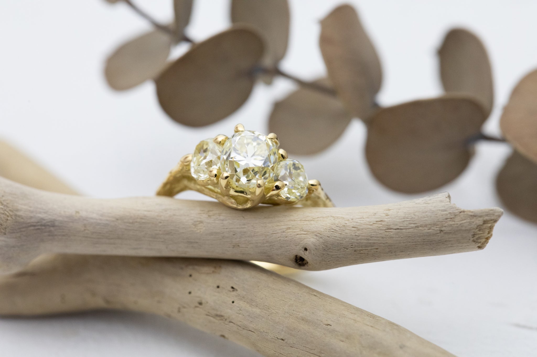 【公式】フジのお歳暮・冬ギフト 3つのアンティークダイヤモンドリング jewelry ileava – アクセサリー