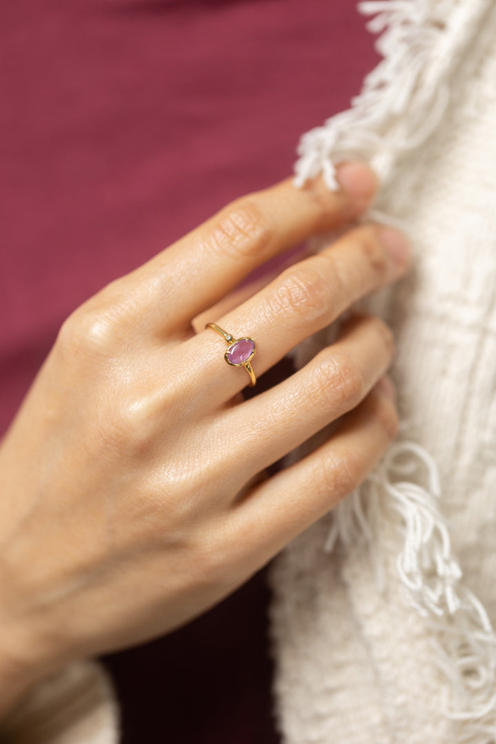 ピンクサファイアのゴールドリング