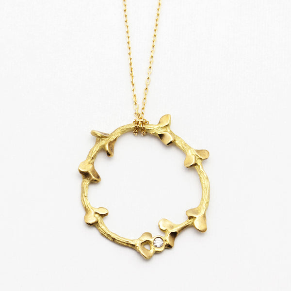 ガルニ リースの18Kゴールドネックレス – ileava jewelry