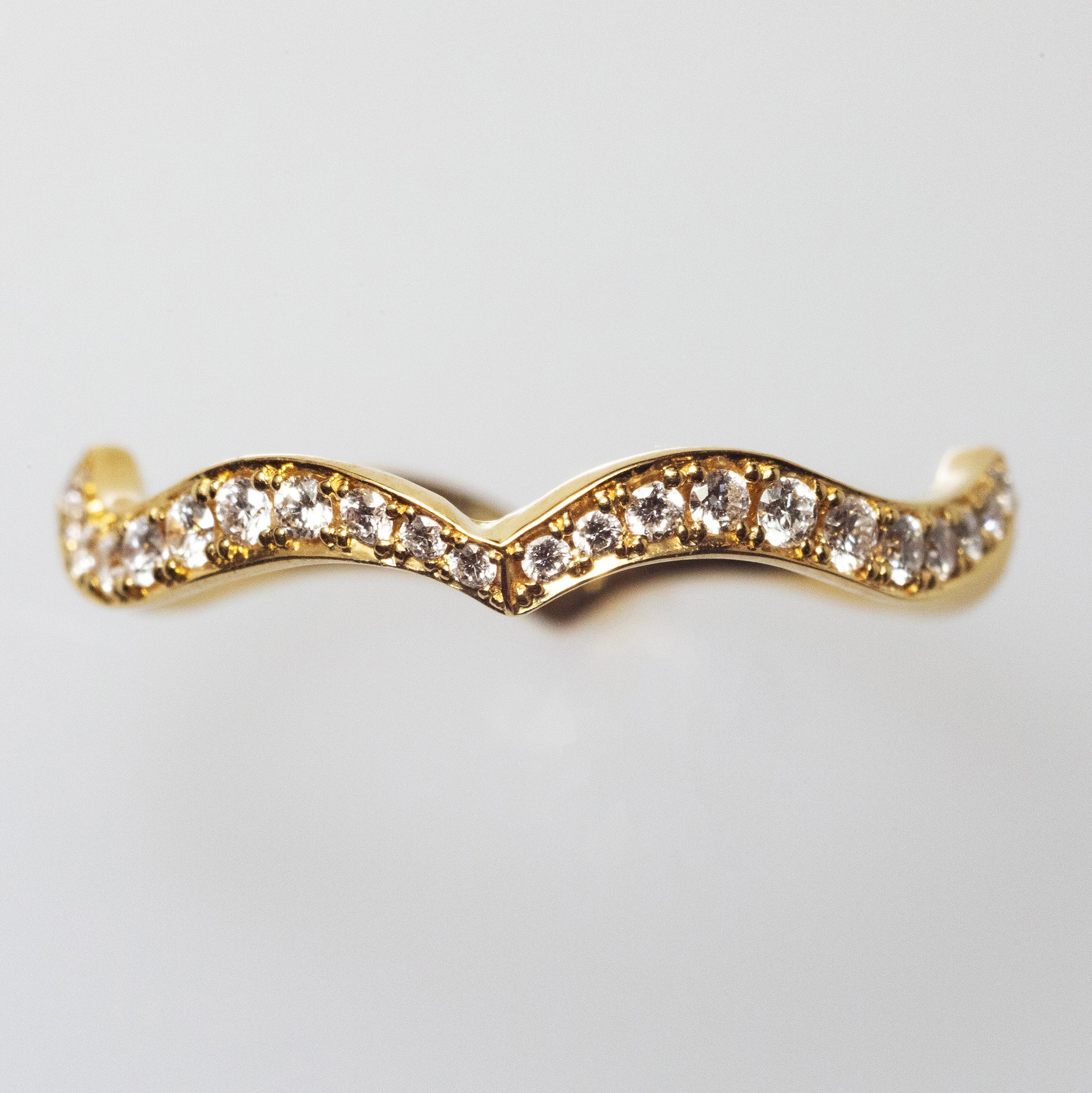 アラベスクのエタニティリング – ileava jewelry